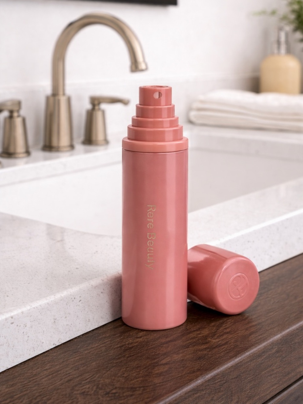 Rare Beauty Find Comfort Body & Hair Fragrance Mist -‎ Dusty Rose Pink